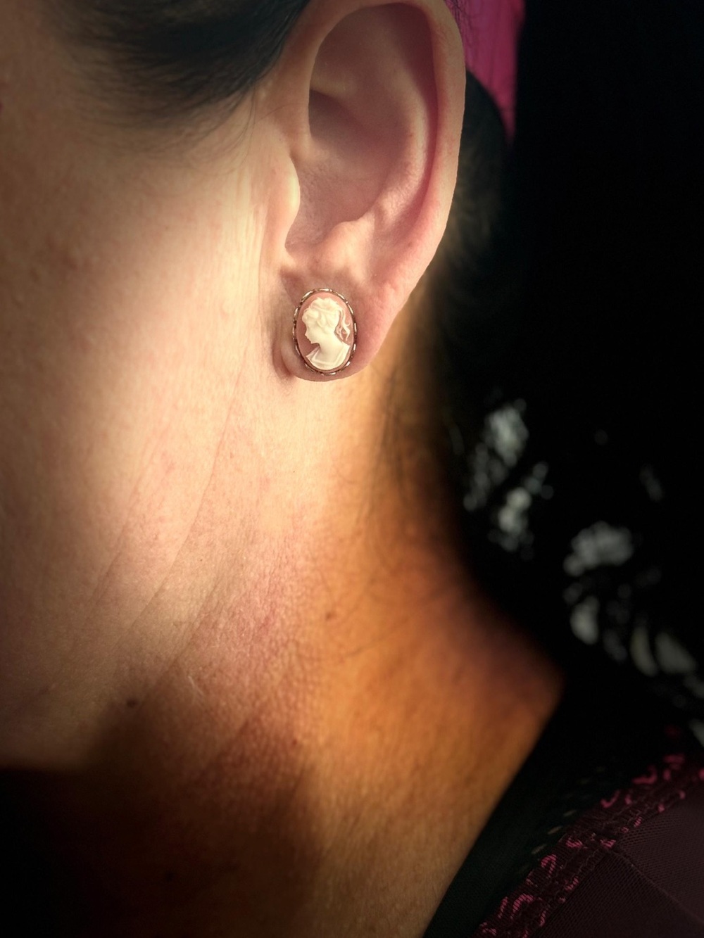 Vintage Pink Cameo Profile Stud Earrings - Gorgeous